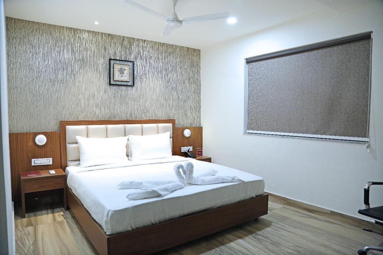 حيدر أباد Hotel Shubham Celebrations المظهر الخارجي الصورة