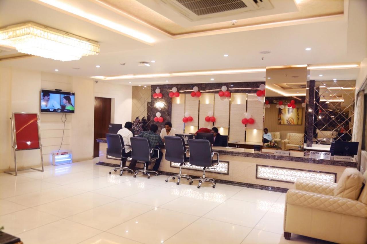 حيدر أباد Hotel Shubham Celebrations المظهر الخارجي الصورة