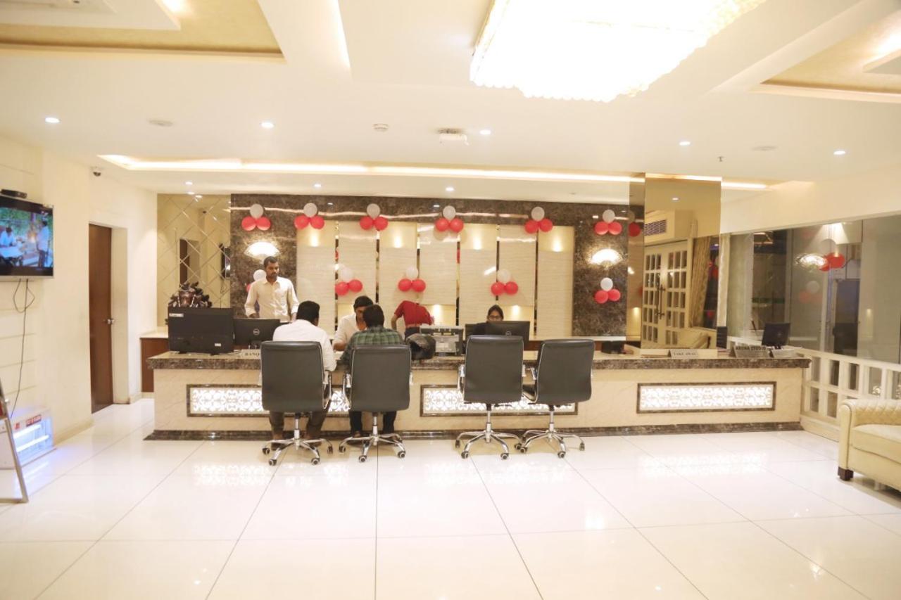 حيدر أباد Hotel Shubham Celebrations المظهر الخارجي الصورة